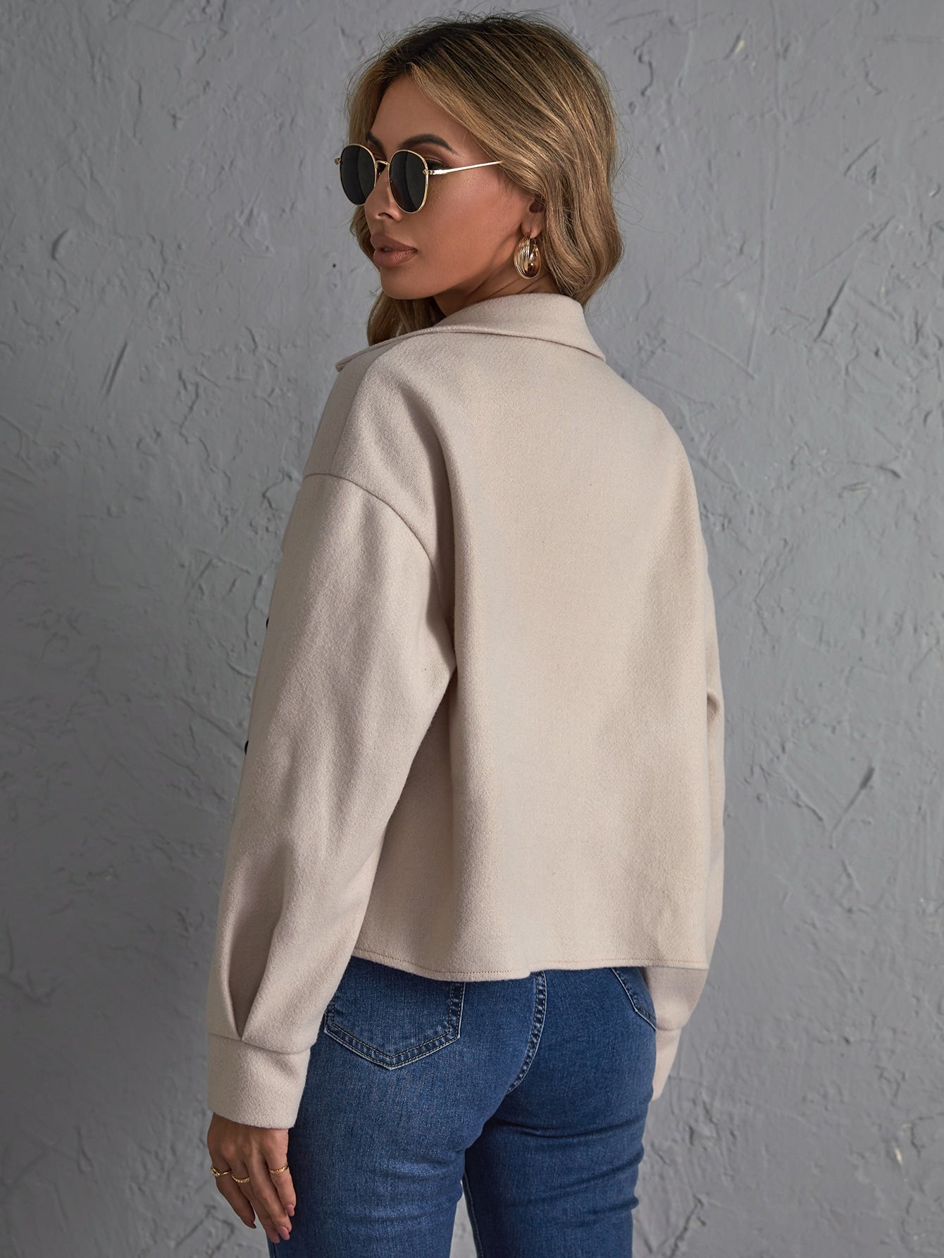 Casaco Lã Batida Feminino Curto