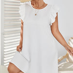Vestido Plus Size Curto Estampa Lisa