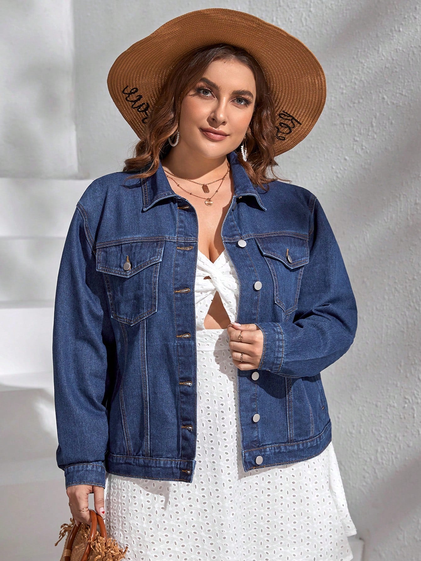 Jaqueta Jeans Feminina Plus Size