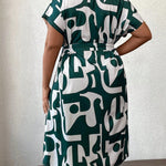 Vestido Feminino Midi Plus Size Gola Camisa Geométrico