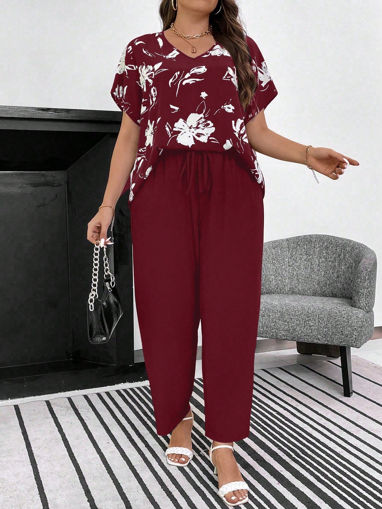 Conjunto Feminino Plus Size Manga Curta Calça Soltinha