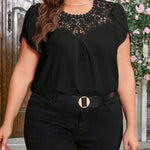 Blusa Plus Size de Renda Gola Redonda