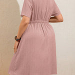 Vestido Midi Plus Size com Botões Soltinho
