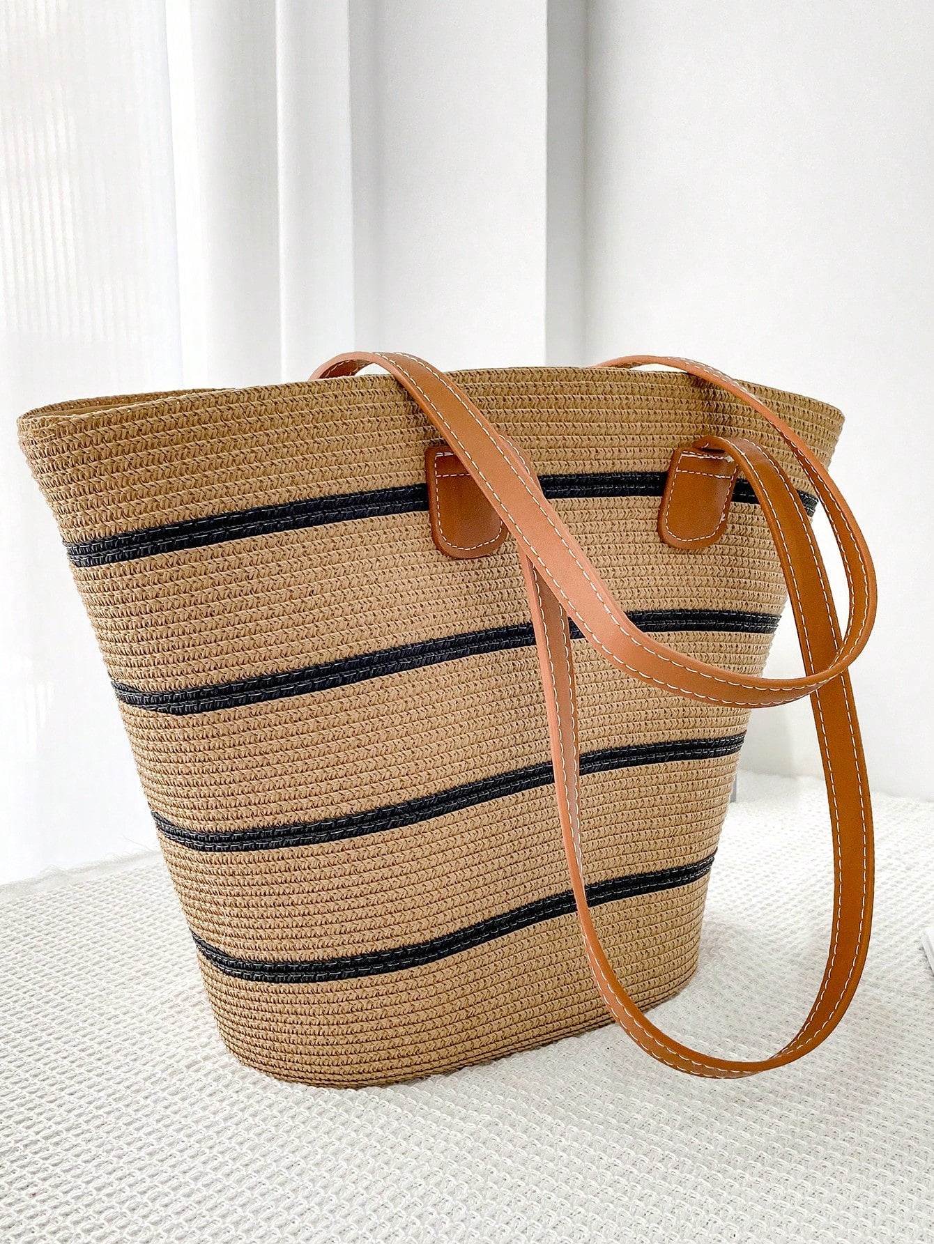 Conjunto Chapéu de Palha Feminino e Bolsa Grande
