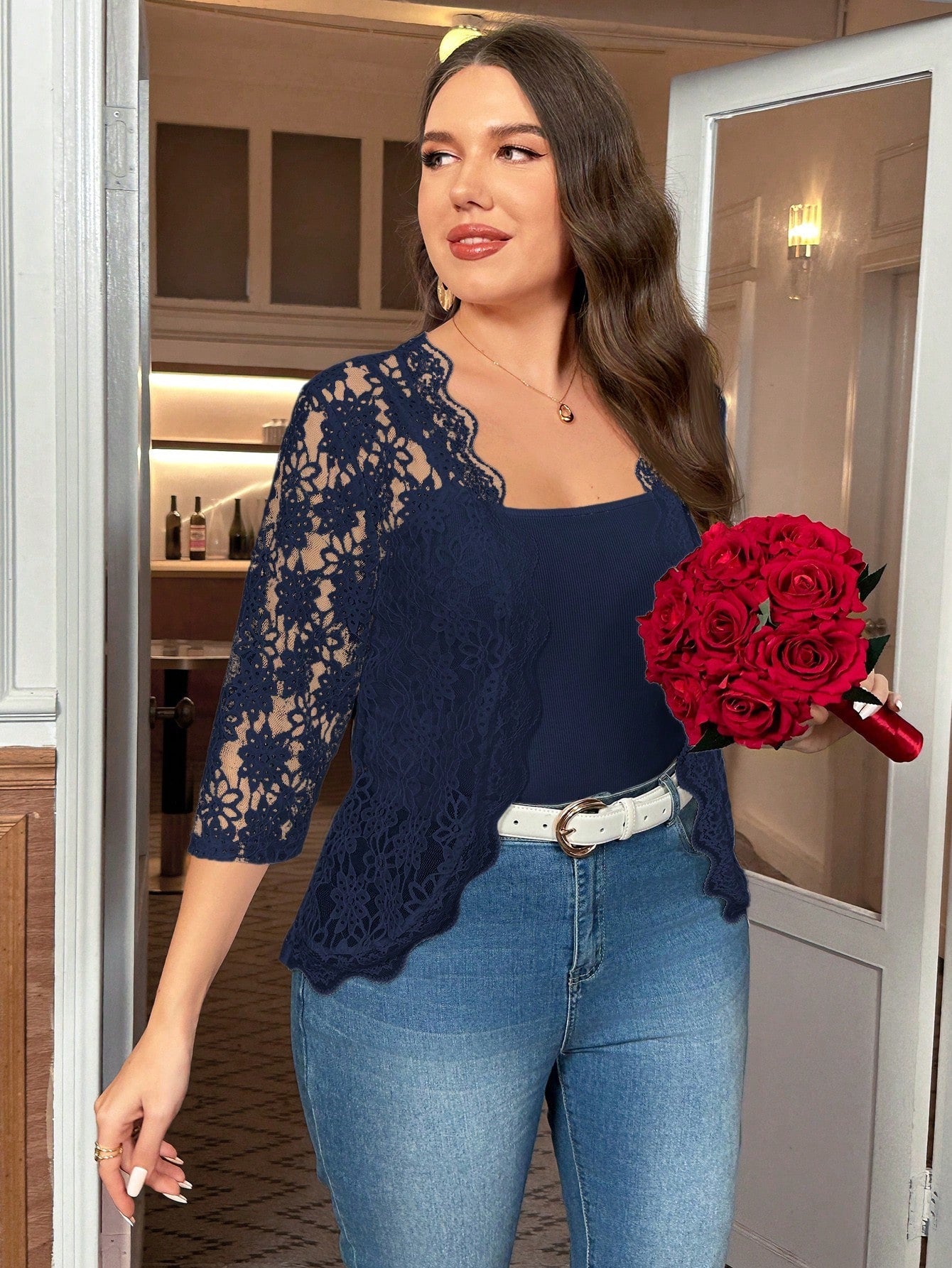 Casaco Feminino Plus Size de Renda