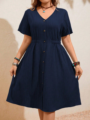 Vestido Midi Plus Size com Botões Soltinho