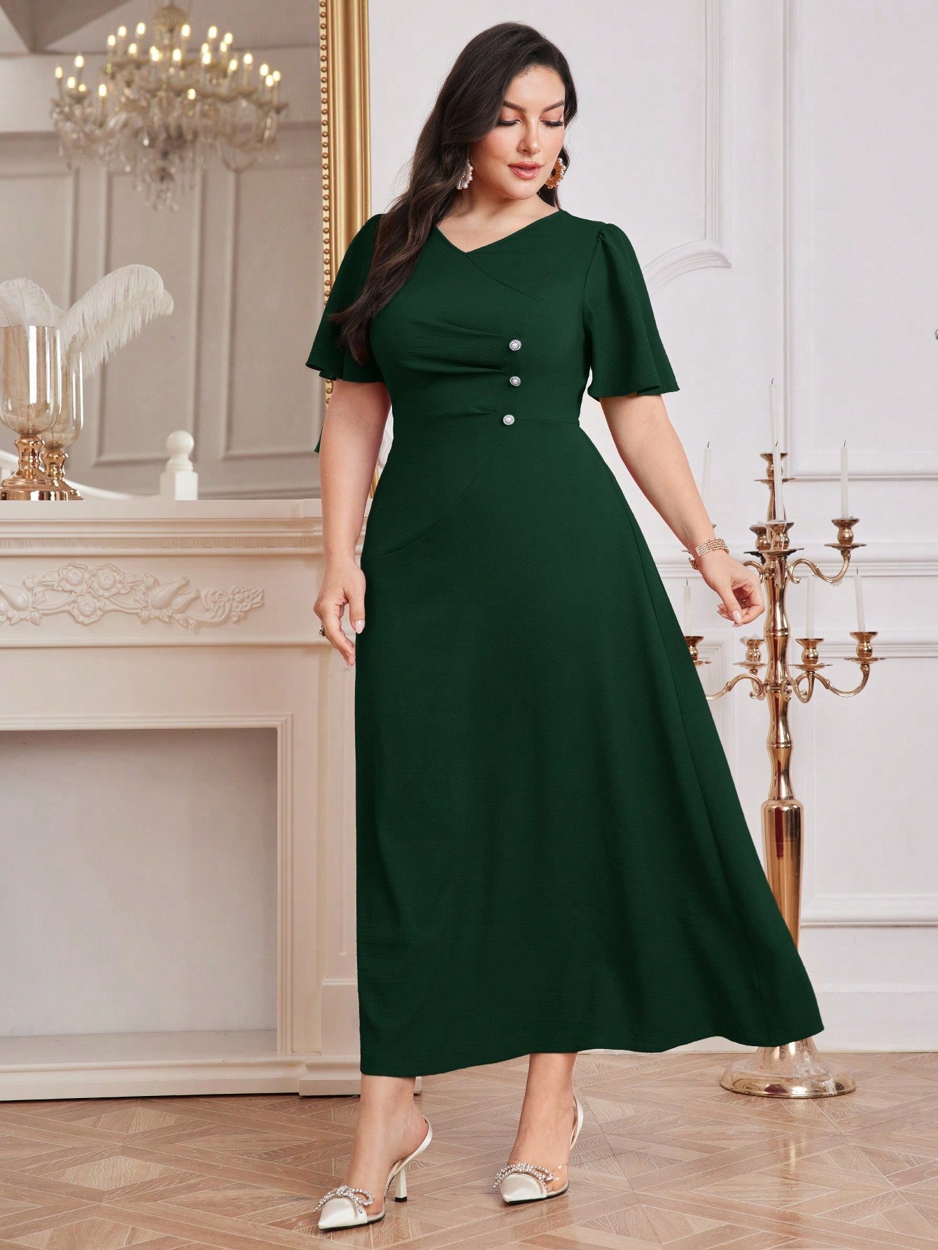 Vestido Longo Plus Size Feminino com Botões Laterais Festa