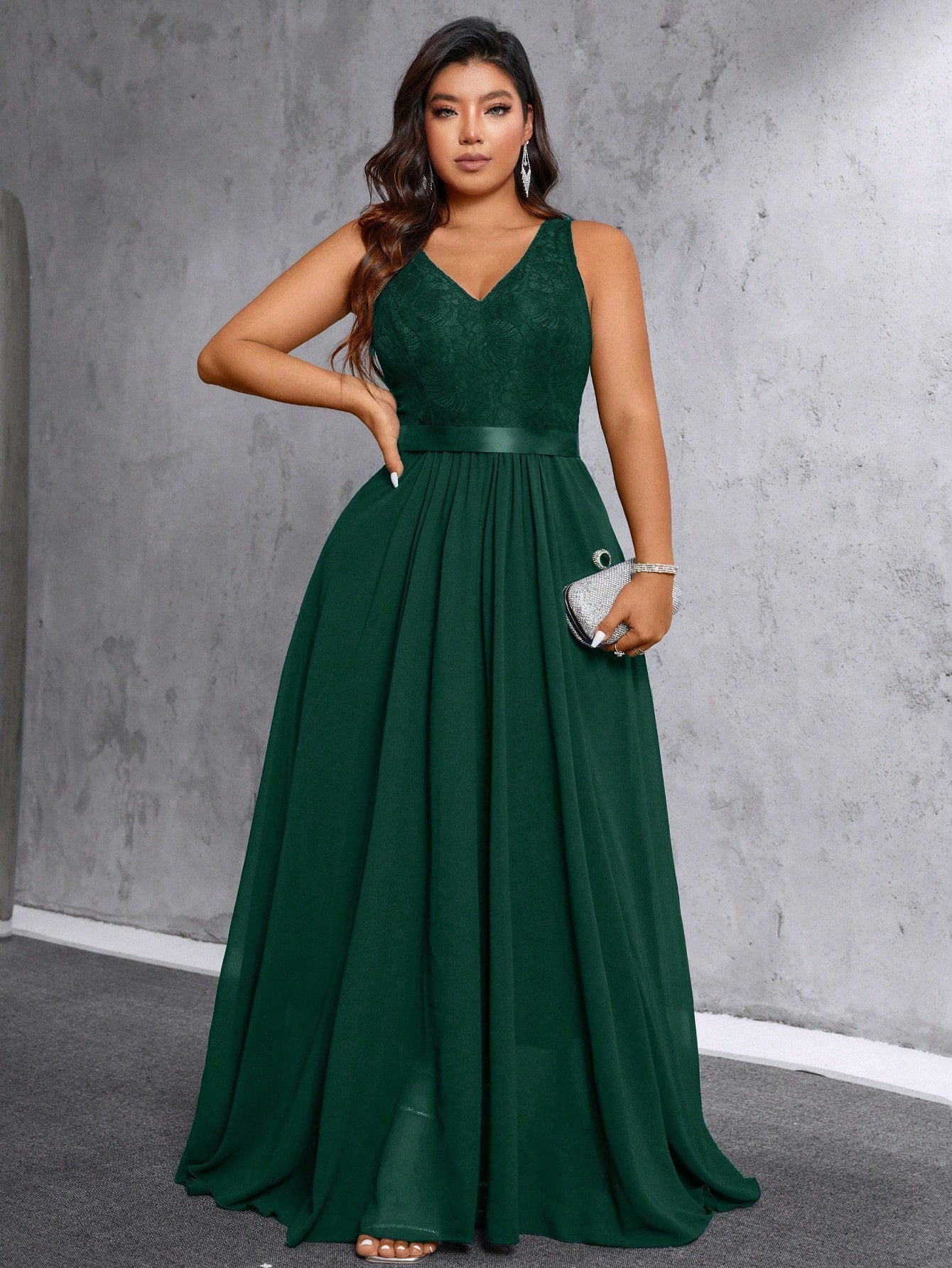Vestido Longo Plus Size Festa Elegante Decote V