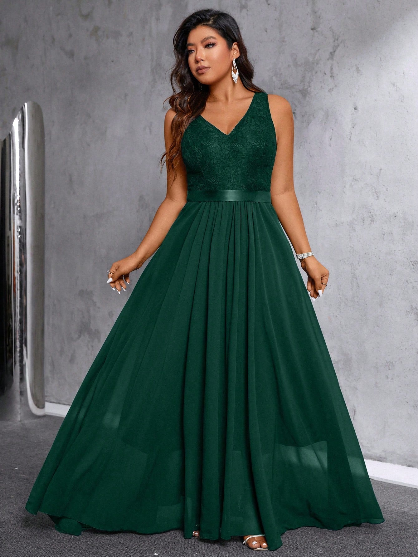 Vestido Longo Plus Size Festa Elegante Decote V