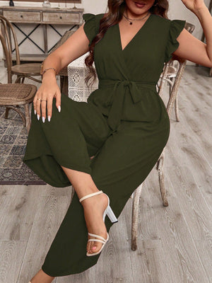 Macacão Feminino Plus Size Decote V Manga com Babado