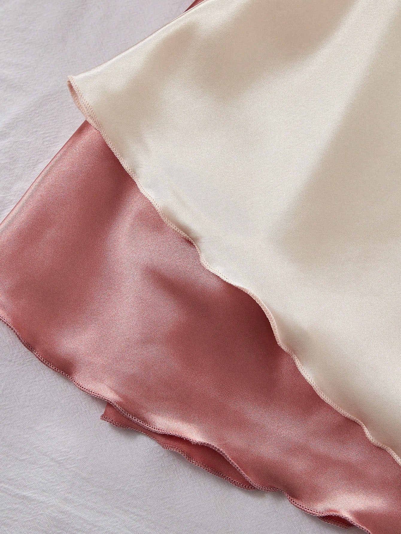 Camisola de Cetim Feminina Compre 1 e Leve 2
