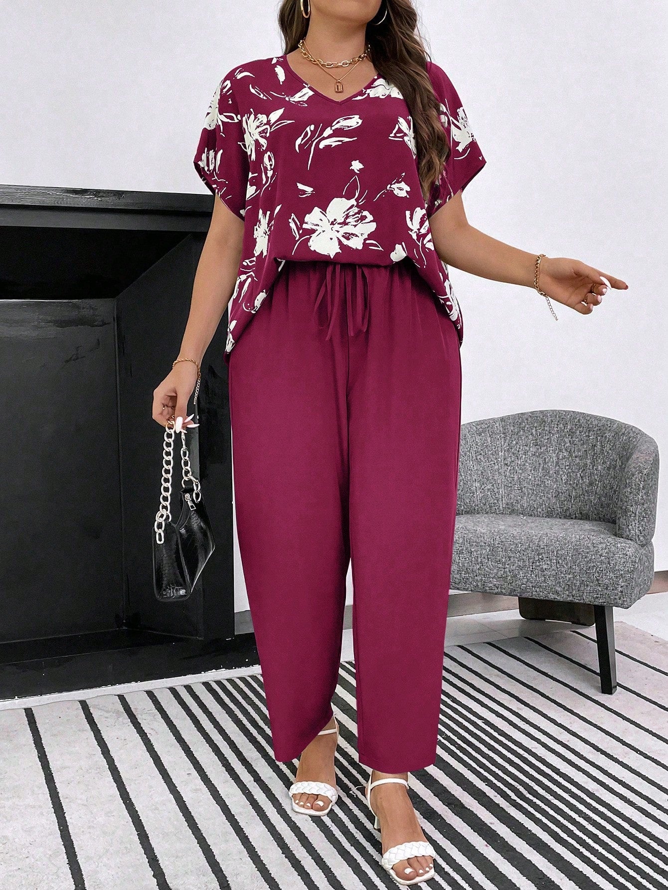 Conjunto Feminino Plus Size Manga Curta Calça Soltinha