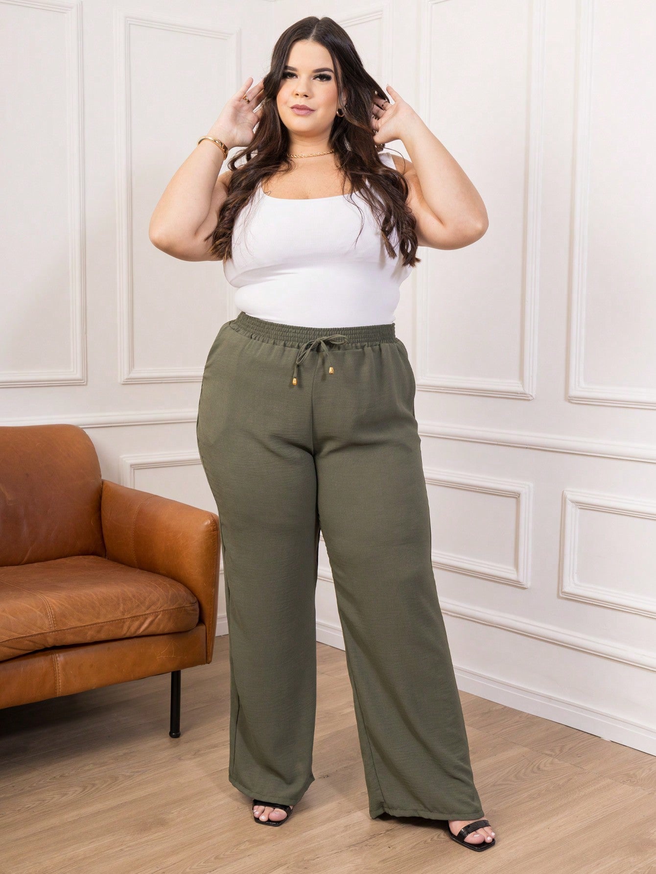 Calça Pantalona Feminina Plus Size Elegante Confortavael Costura Reforçada