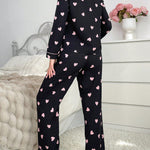 Pijama Longo Feminino de Inverno Estampa de Coração